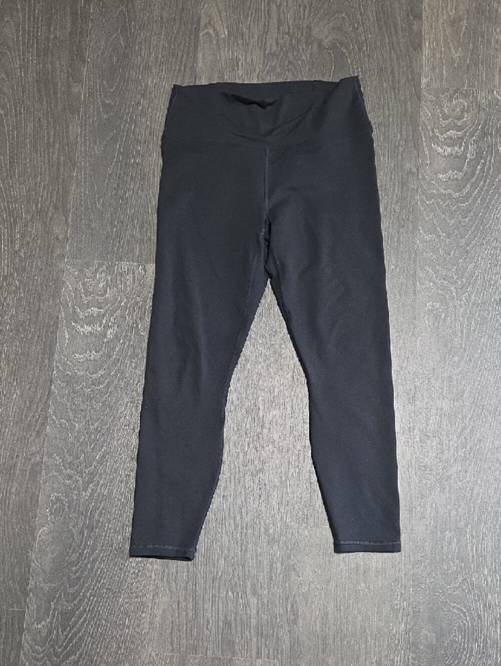 Fabletics Boost PowerHold® High-Waisted Legging 7/8 Size M - Picture 2 of 5